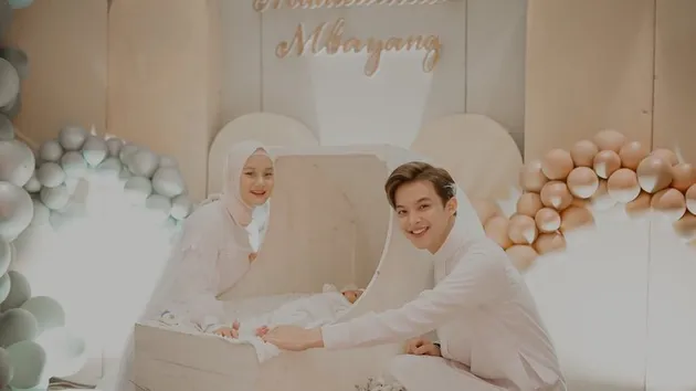 Anak Dinda Hauw dan Rey Mbayang