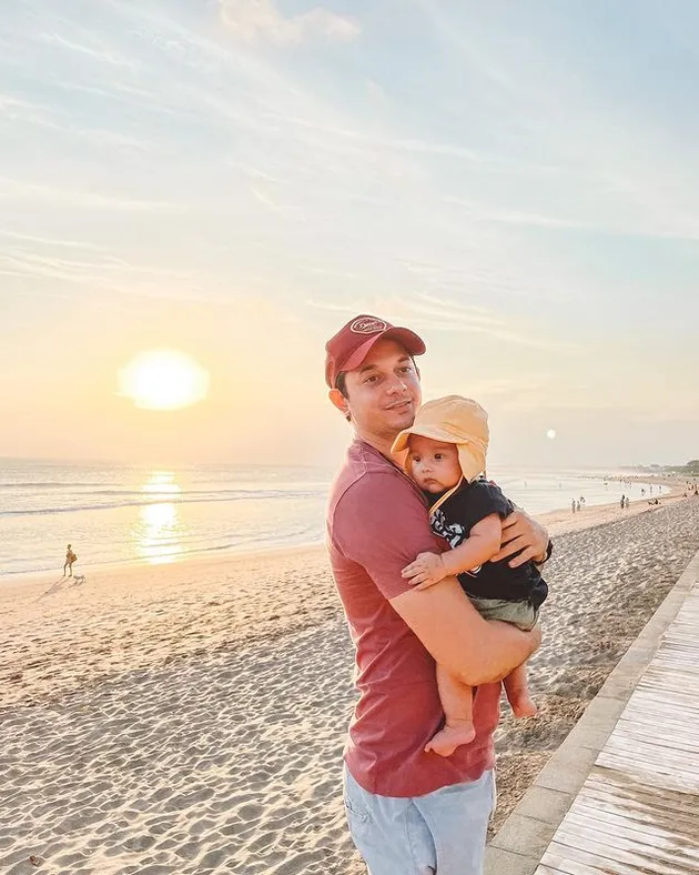 Andrew Andika &amp; Tengku Dewi Putri Liburan di Bali