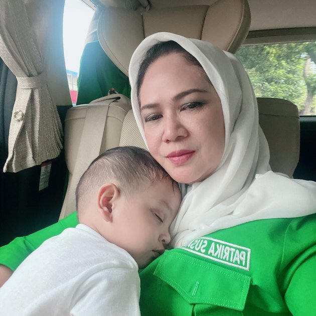 anggie pemberi hadiah mobil fuji gala