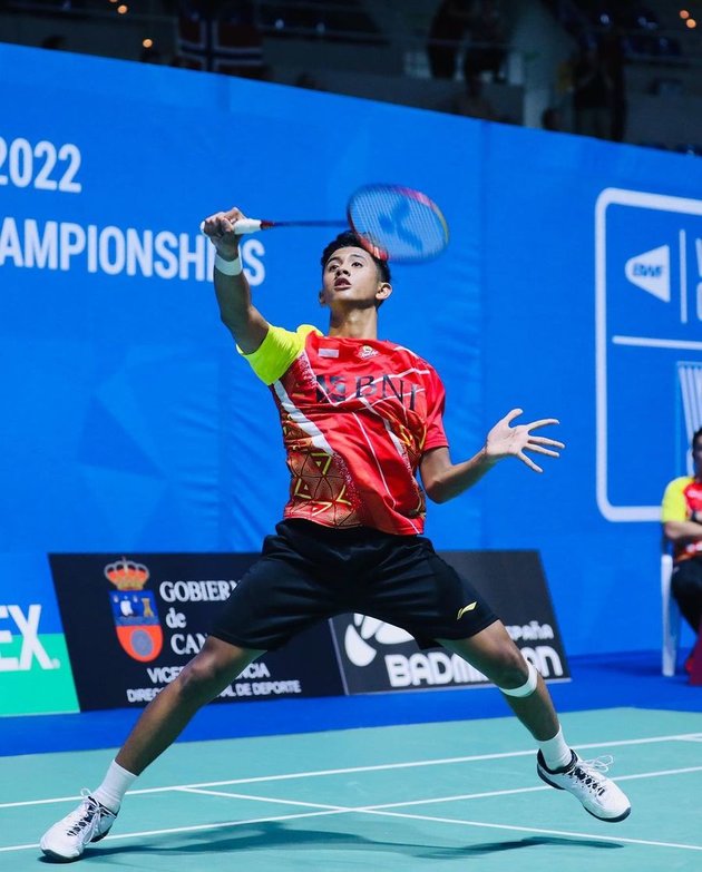 9 Handsome Badminton Athlete Portraits Alwi Farhan Junior World Champion 2023, Carving the History of Indonesia's First Men's Singles