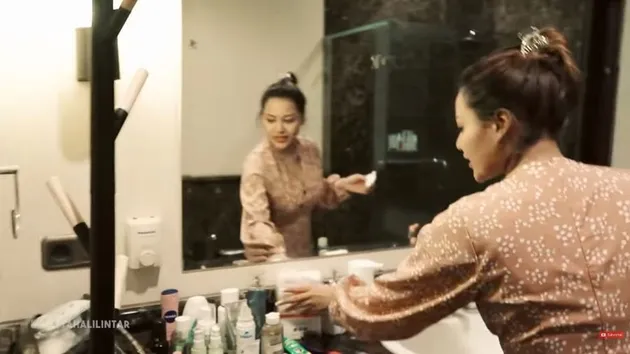 malam pertama Aurel di rumah Atta