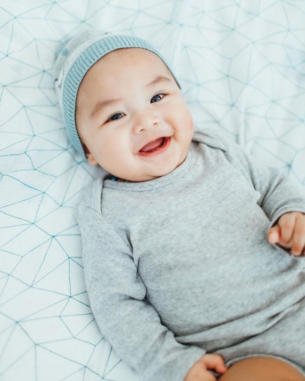 9 Portraits of Baby Dante, Chelsea Olivia's Youngest Child, Netizens: So Adorable!
