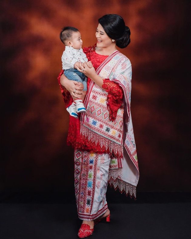 9 Portraits of Baby Panembahan Putra Kahiyang Ayu that are rarely highlighted, becoming more handsome and adorable - His chubby cheeks make you fall in love