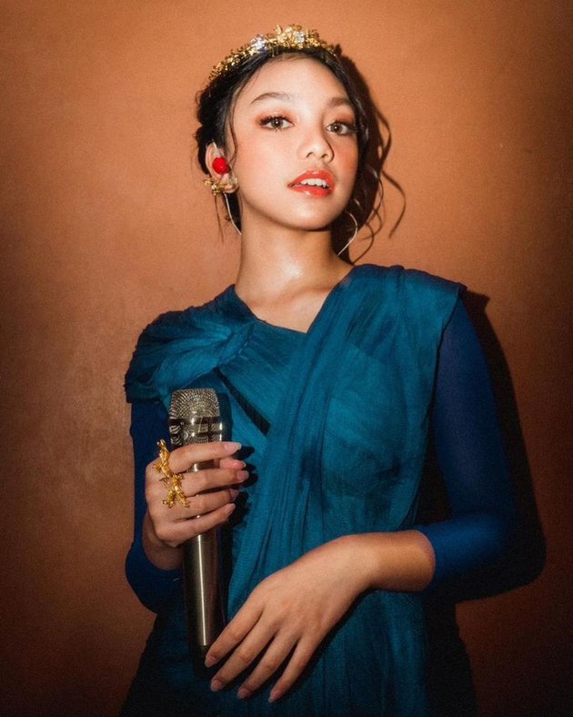 9 Beautiful Portraits of Naura, Nola B3's Eldest Daughter, Growing Up - Her Charm is Increasing