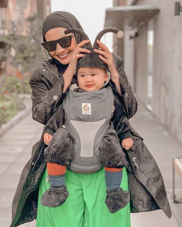 9 Cheerful Pictures of Ukkasya, Zaskia Sungkar's Child in the Netherlands, First Time Vacationing Abroad - Her Expensive Outfit Attracts Attention