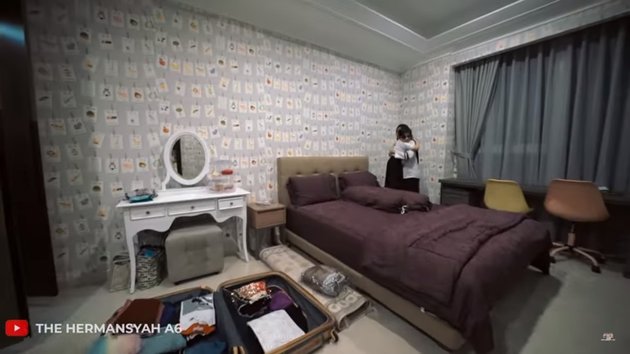 9 Potret Detail New Apartment of Ashanty with a Golden Nuance, Aurel Hermansyah's Room is the Prettiest - Her Walking Closet is Full of Mirrors