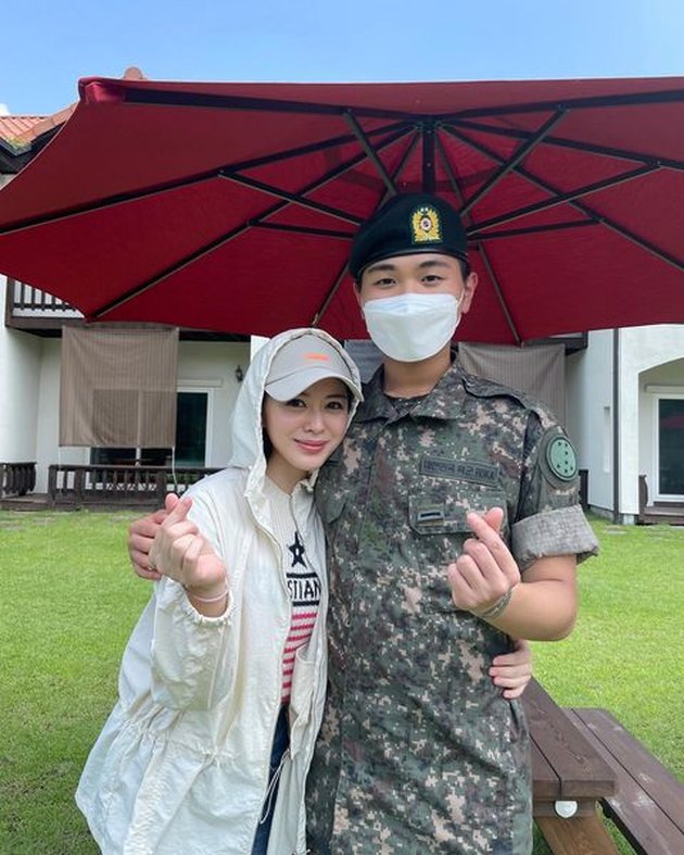 8 Handsome Photos of Aydin, Ayana Moon's Brother who is also a Convert, Learning Religion and Indonesian Culture from His Sister - Currently Serving in the Military