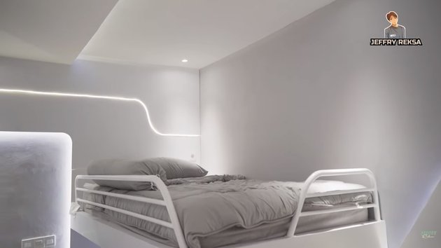 9 Pictures of Jeffry Reksa's Bedroom, Putri Delina's Boyfriend, Bringing a Futuristic Concept - Super Comfortable Despite Its Small Size