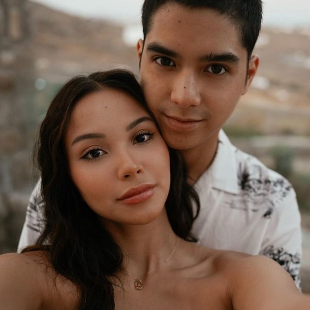 9 Portraits of Al Ghazali and Alyssa Daguise's Affection During Their Time in Greece, Vacation to Romantic Places