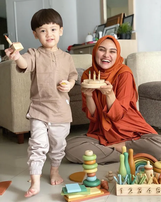 Keriym Anak Zee Zee Shahab