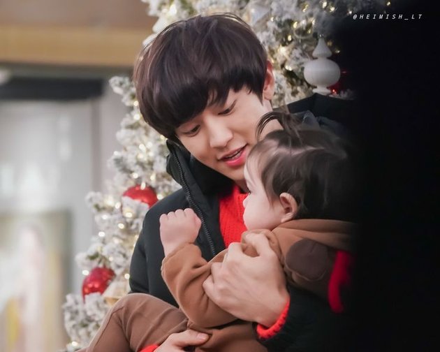 9 Photos of EXO Members with Children: Perfect as Dream Fathers - Chen Makes You Melt!