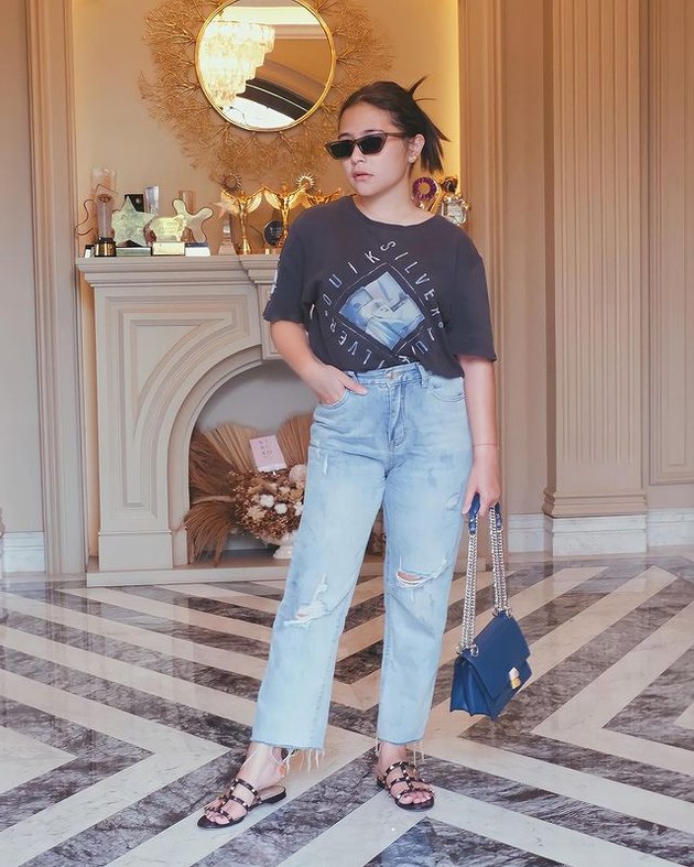 9 Photos of Prilly Latuconsina's OOTD in Various Corners of Her Luxury Home, Beautiful & Classy!