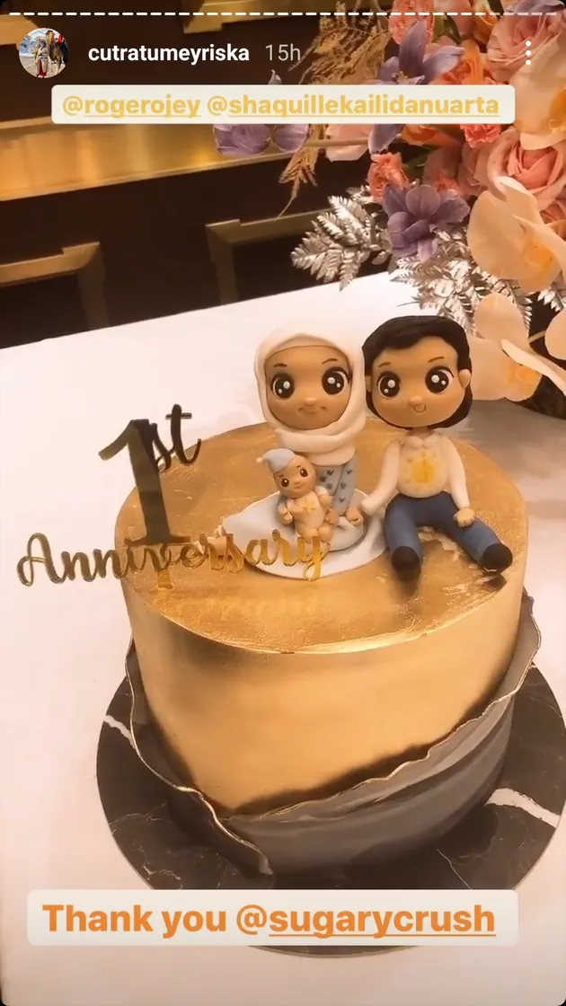 1st anniversary Cut Meyriska dan Roger Danuarta