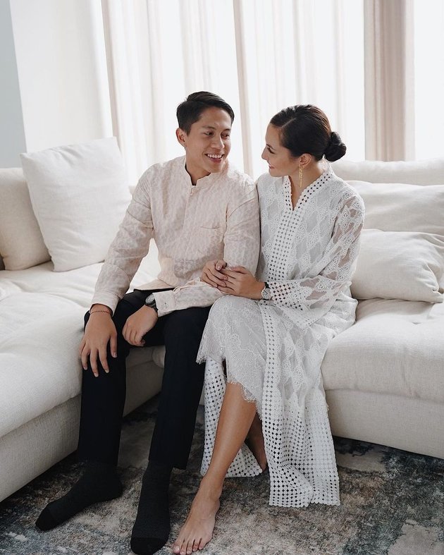 9 Photos of Pevita Pearce at the Religious Event & Wedding Ceremony of Arsyah Rasyid's Younger Sibling, Elegant - Harmonious with Her Lover