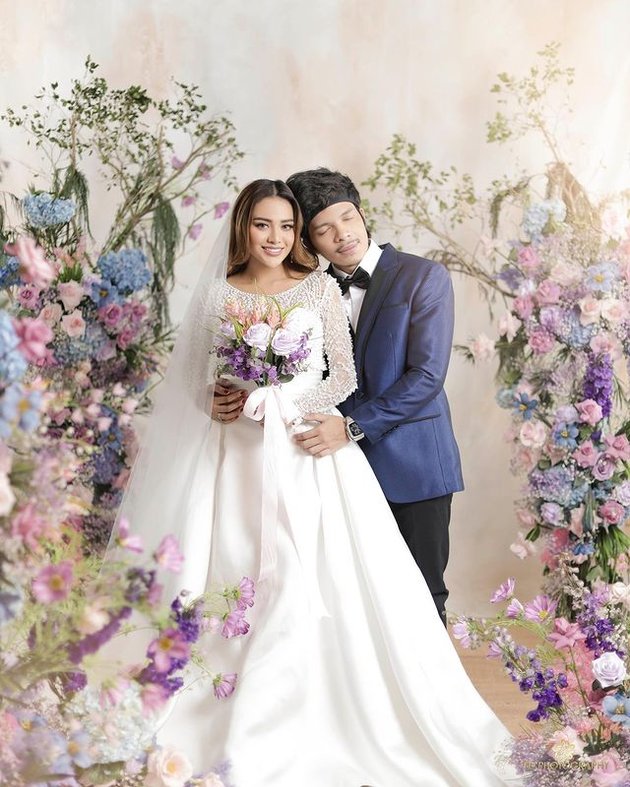 9 Potret Prewed Atta Halilintar and Aurel Hermansyah, 2-Hour Quick Photoshoot & Only Done a Day Before Engagement