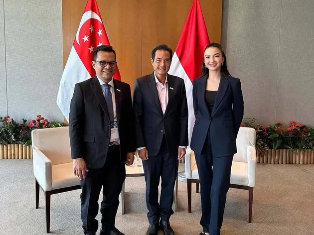 Raline Shah, Komdigi, ATxSummit 2025 Singapura