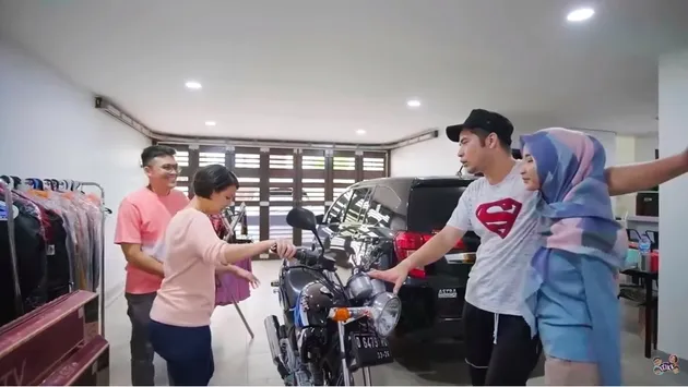 Rumah Ricky Perdana \&#039;Tukang Ojek Pengkolan\&#039;