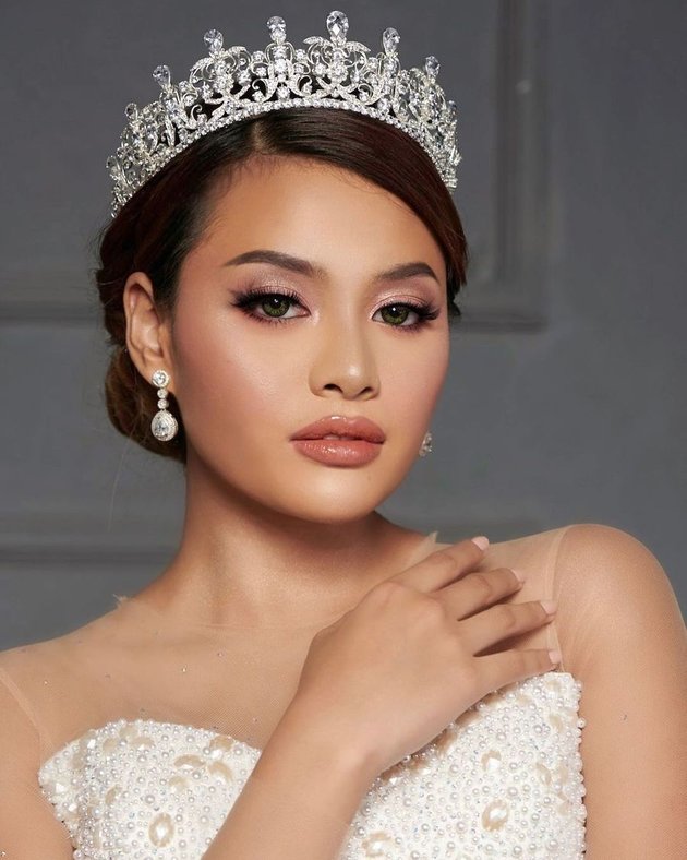9 Portraits of Indonesian Celebrities Looking Beautiful When Wearing a Crown, Radiating an Elegant and Authoritative Aura Like a Queen