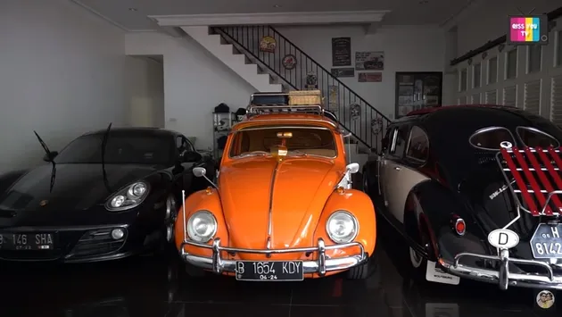 Sudut Rumah Mewah Iis Dahlia