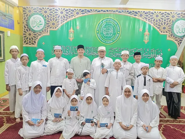 Syazwan Suhaimi Berbuka Bareng Anak Yatim