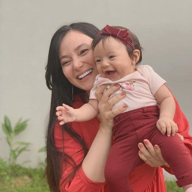 9 Latest Portraits of Asmirandah's Child Whose Name Was Controversial Among Netizens, Now Even Cuter and Adorable - Equally Beautiful as Her Mother