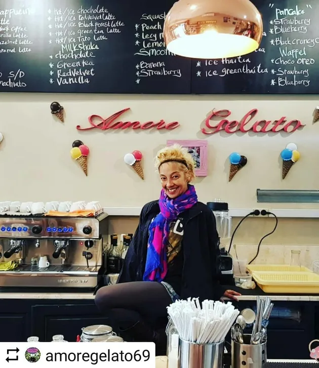 berita vicky burki, kabar vicky burki, vicky burki terapi air kencing