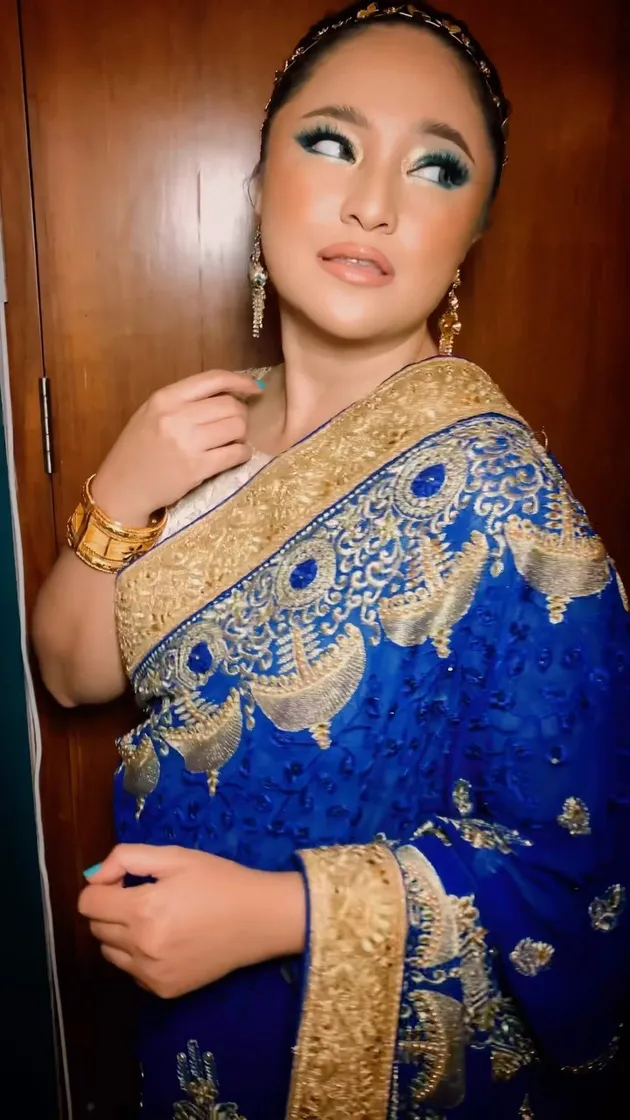 Pesta Diwali Artis Indonesia