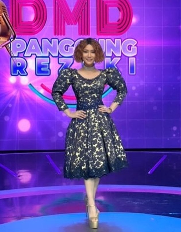 There are Ayu Ting Ting - Lucinta Luna, 8 Portraits of Dangdut Singers with Curly Hair, Who is the Most Suitable?
