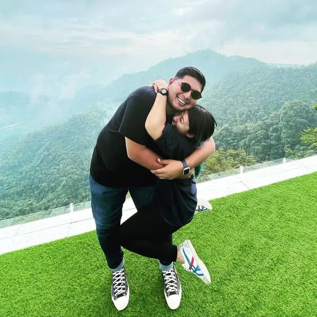 Chua Kotak Suami Keluarga Anak