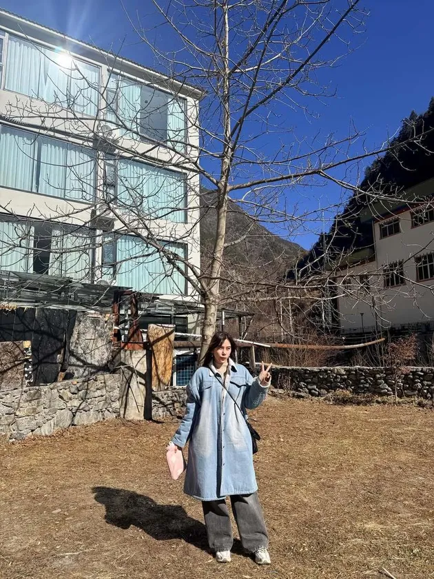 Adinda Thomas liburan di China dengan penuh keseruan