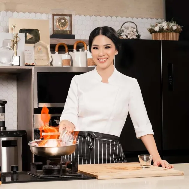 potret Chef Devina Hermawan