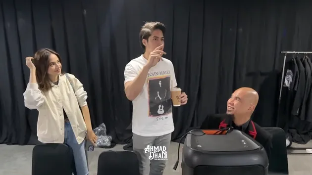 El Rumi dan Syifa Hadju