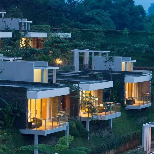 Laudya Cynthia Bella &amp; Engku Emran