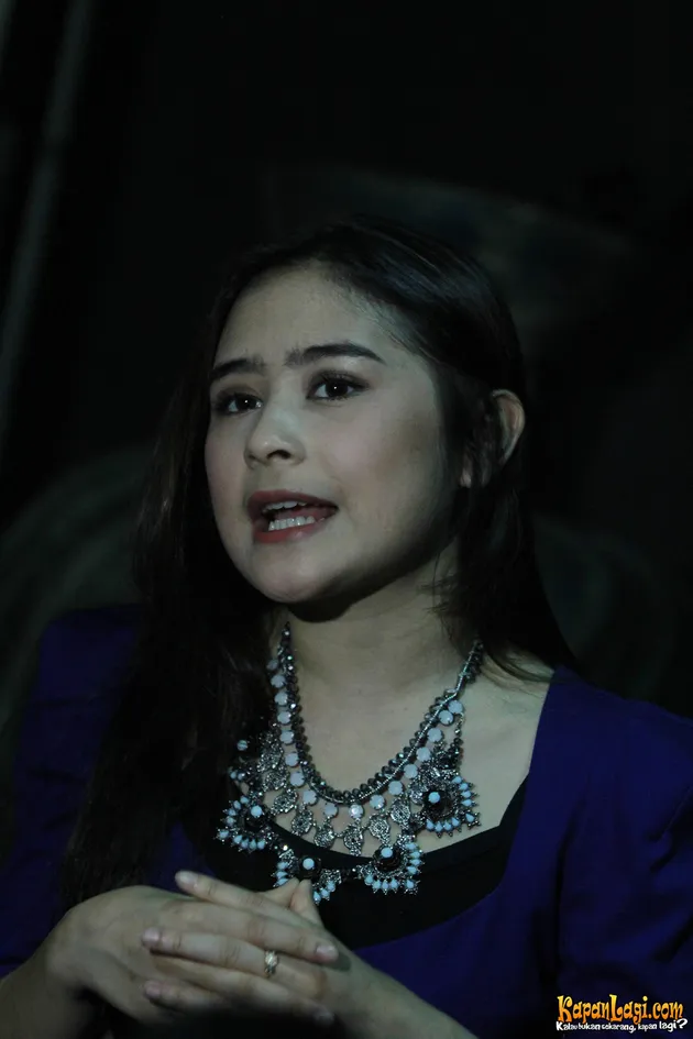Prilly Latuconsina