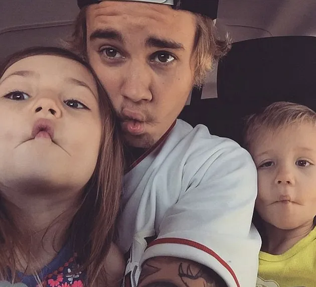 Kakbraban Justin &amp; Jaxon Bieber