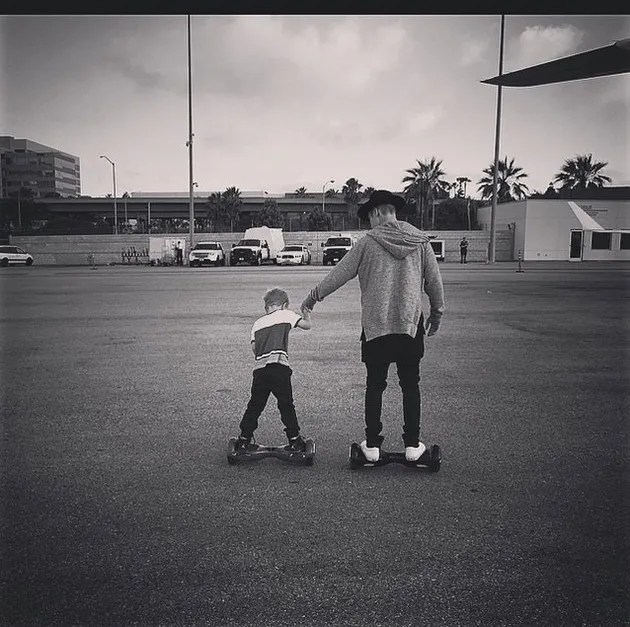 Kakbraban Justin &amp; Jaxon Bieber