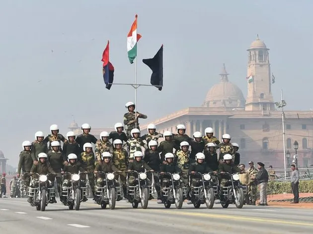 polisi akrobat, polisi india