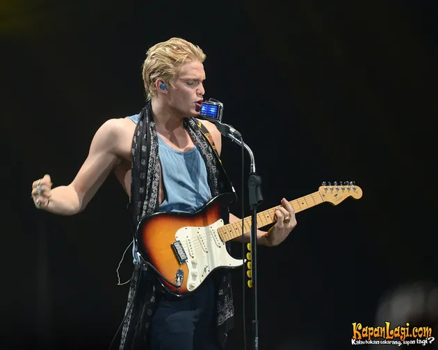 Cody Simpson                                                                                        