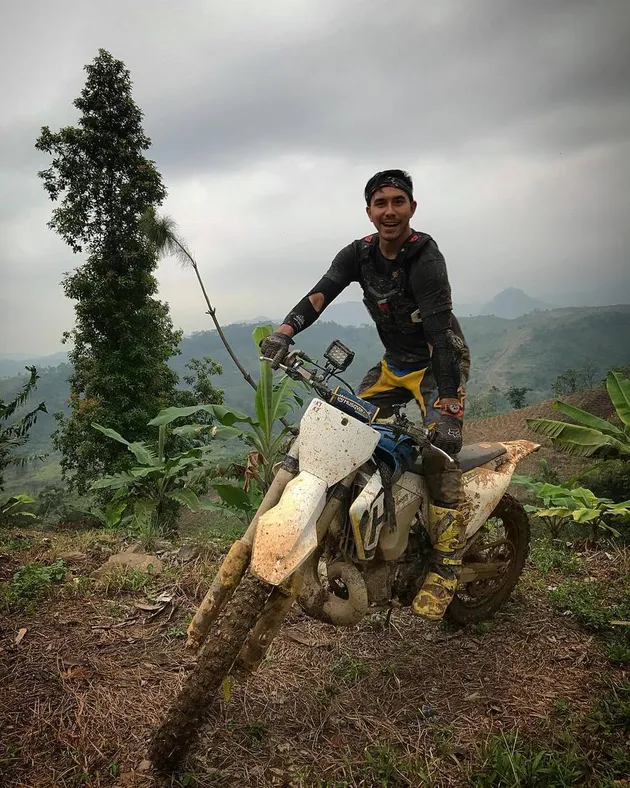 Darius Sinathrya