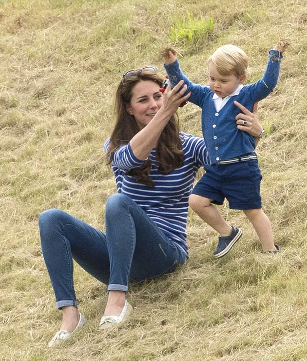 Kate Middleton dan Putranya