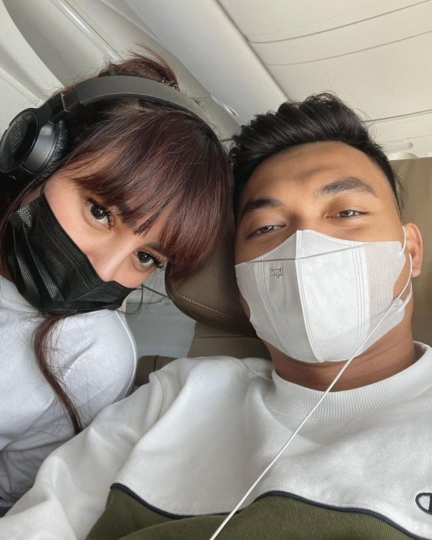 Admit Experiencing Domestic Violence, 9 Intimate Photos of Nadia Christina and Alfath Fathier - Previously Accused of Cheating on Ratu Rizky Nabila