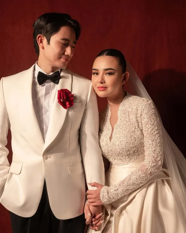 Amanda Manopo usai pemberkatan