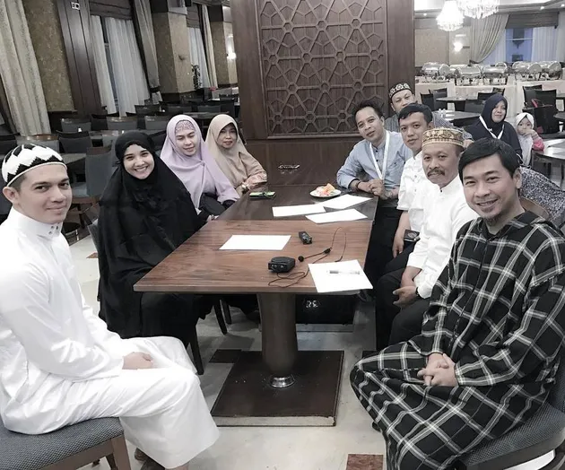 Irwansyah - Zaskia Sungkar