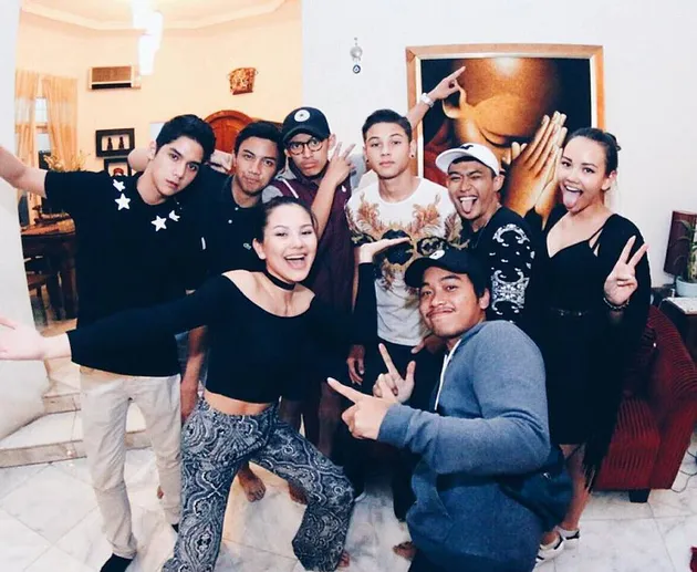 al ghazali, alyssa daguise