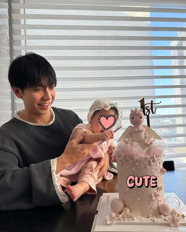 Kue Ulang Tahun Anak Lee Seung Gi