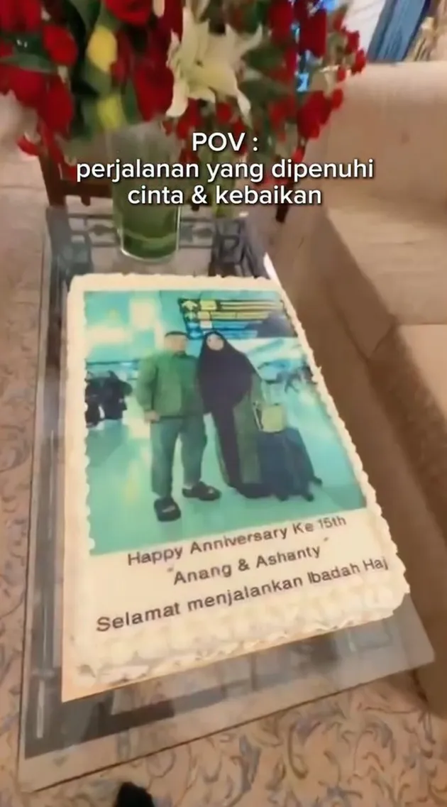 Kue anniversary Ashanty Anang