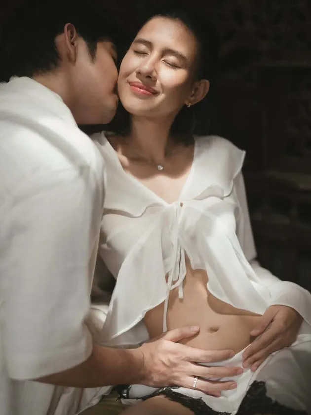 Shenina Cinnamon dan Angga Yunanda