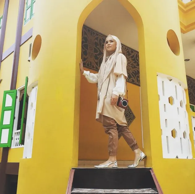 fashion hijab, fashion dewi sandra