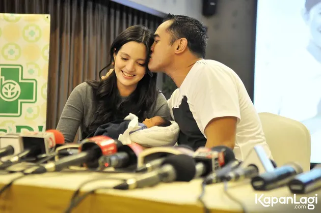 Artis Yang Jadi Menantu Pejabat