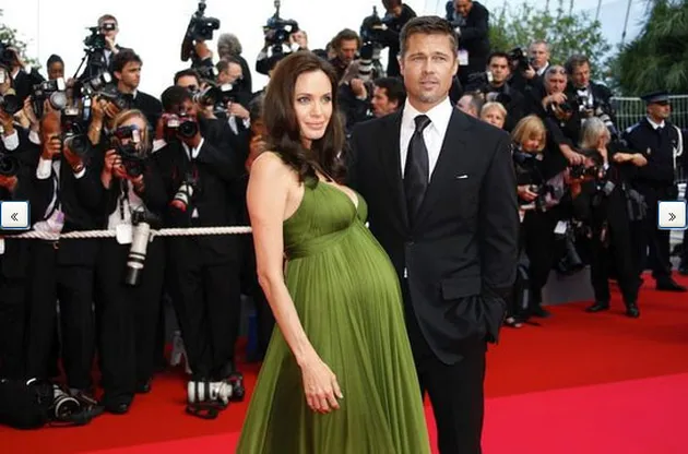 Angelina Jolie &amp; Brad Pitt
